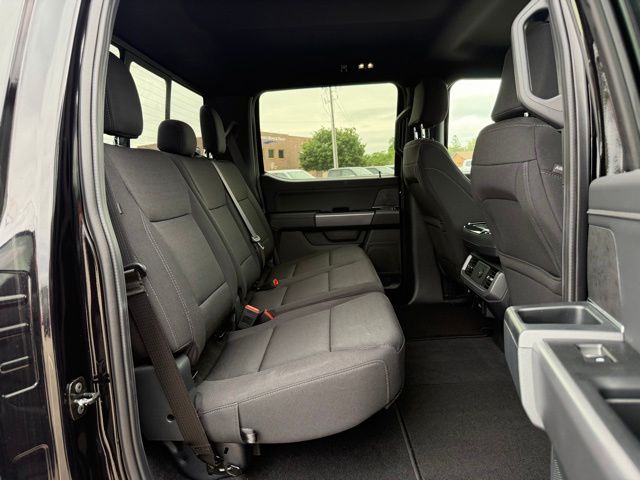 2026 Ford F-150 XLT - Photo 13
