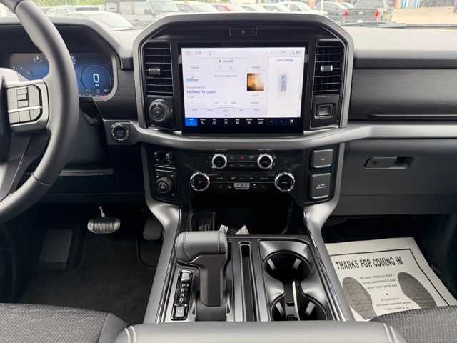 2026 Ford F-150 XLT - Photo 16