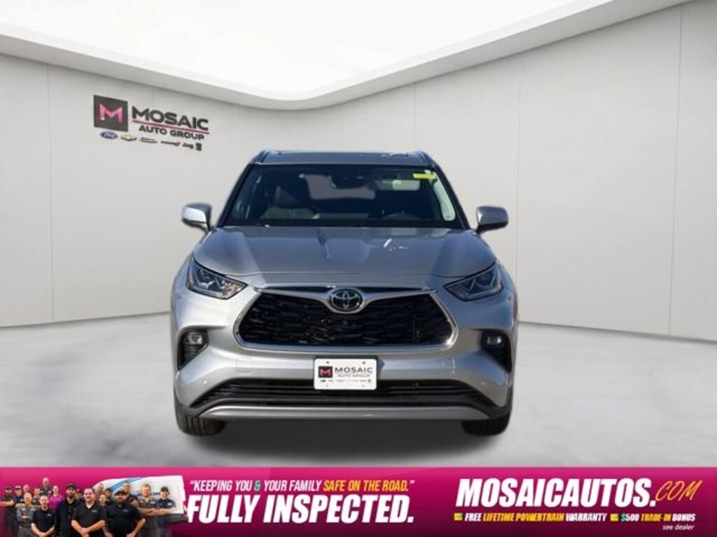 Used 2024 Toyota Highlander Platinum SUV