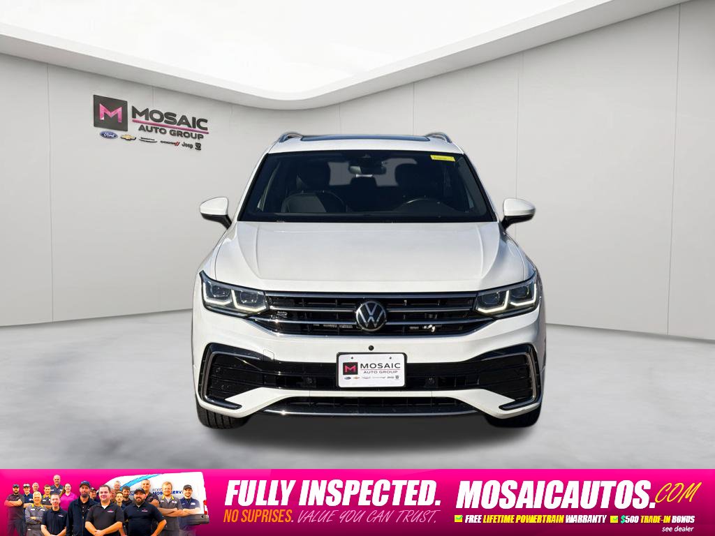 Used 2022 Volkswagen Tiguan SEL R-LINE with VIN 3VV4B7AX1NM019291 for sale in Zumbrota, Minnesota