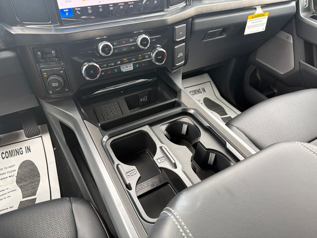 2026 Ford F-350 Super Duty Lariat - Photo 33