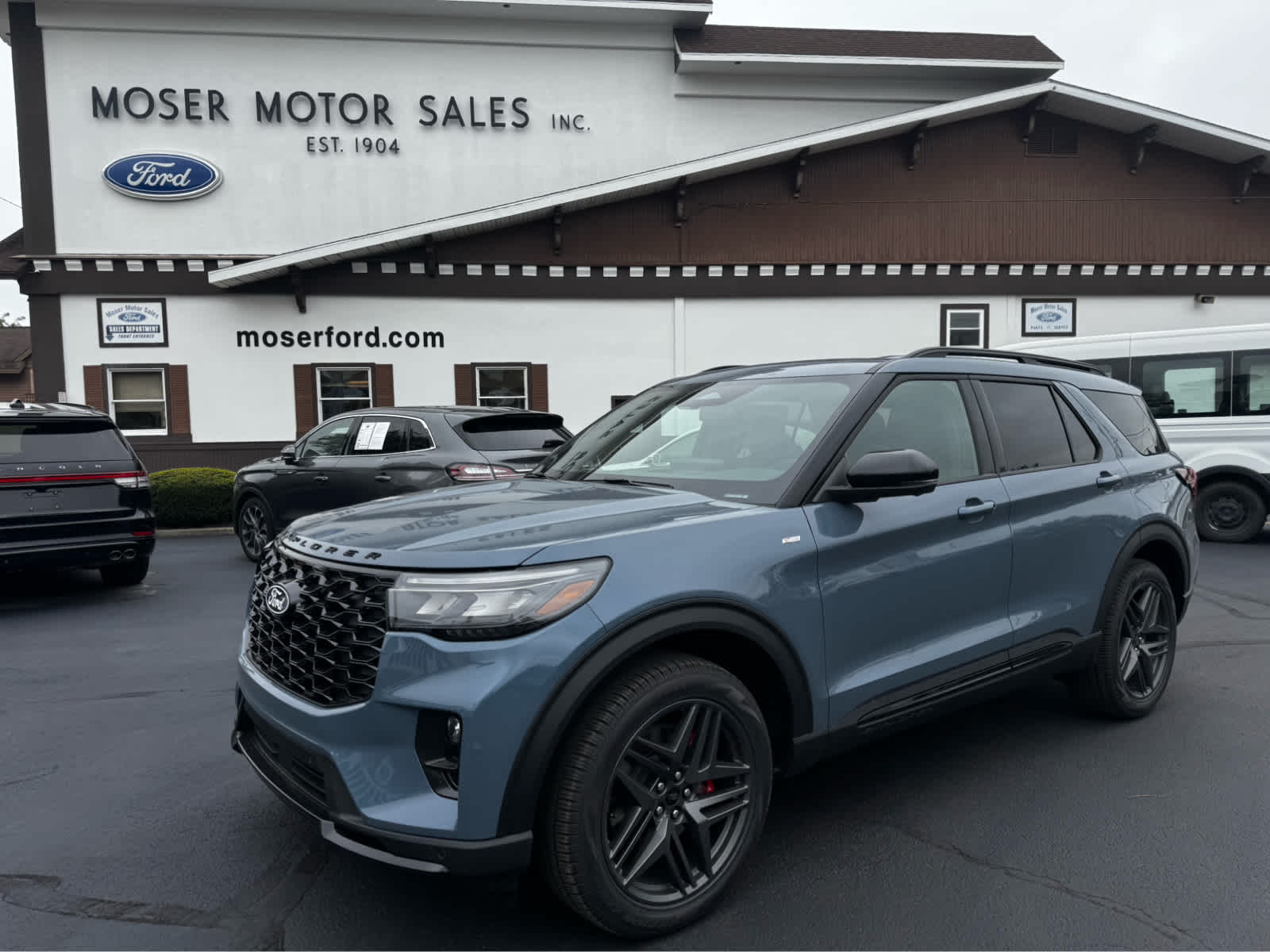 New 2027 Ford Explorer ST-Line 4WD
