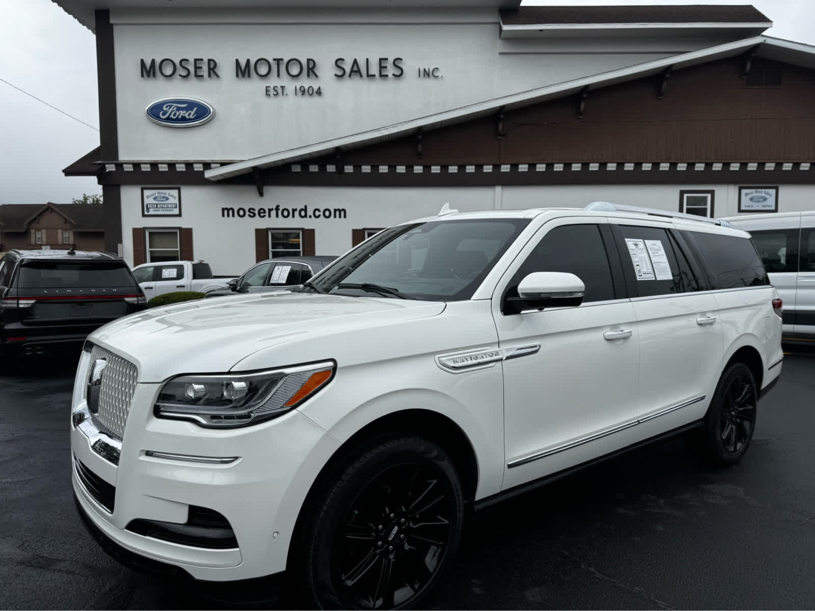 2024 Lincoln Navigator