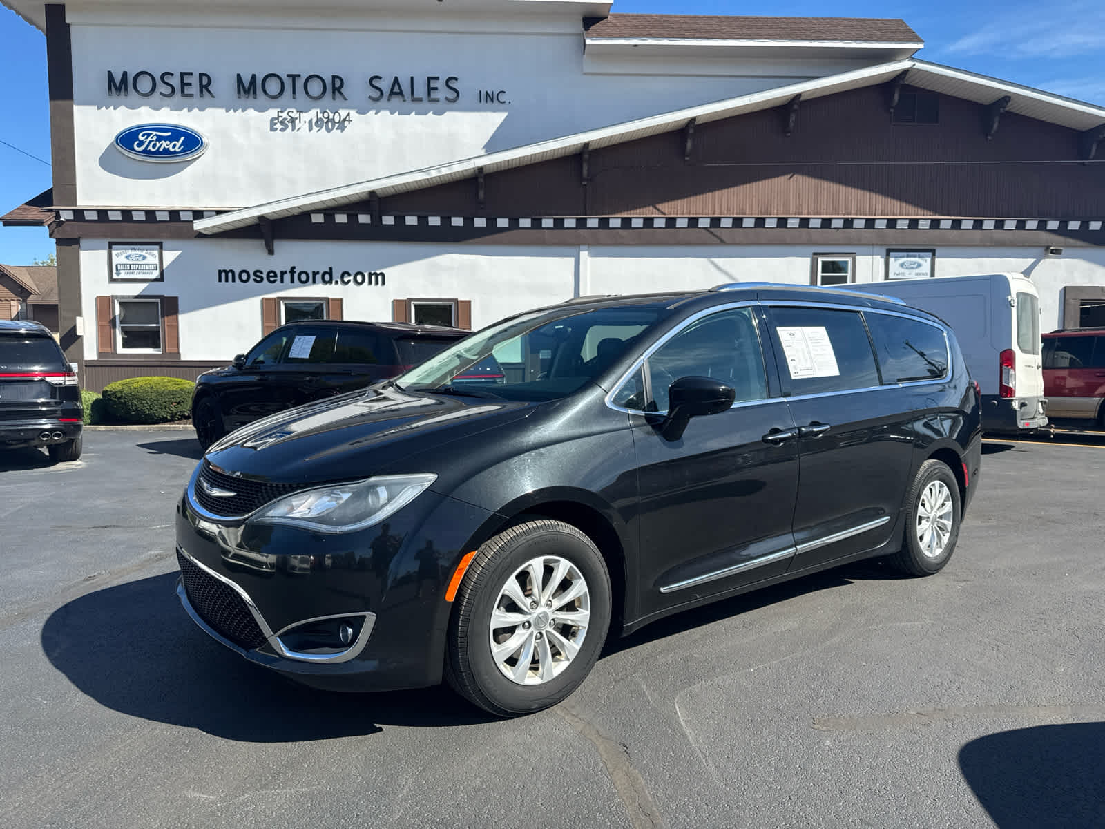 Used 2018 Chrysler Pacifica Touring L Plus FWD