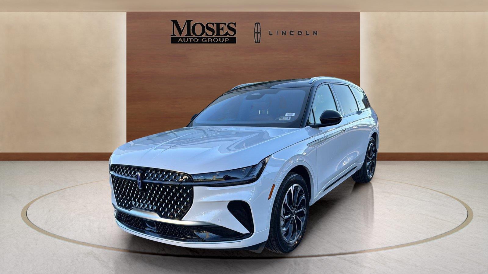 2026 Lincoln Nautilus Reserve SUV
