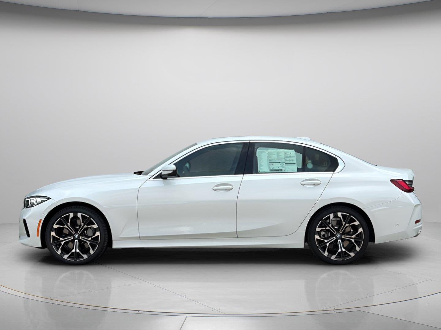 2026 BMW 3 Series 330i - Photo 5