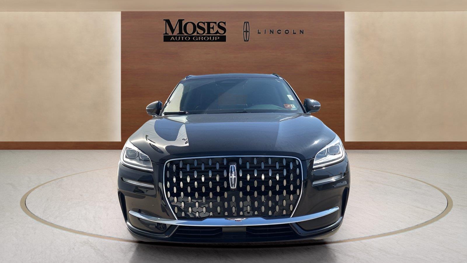 2025 Lincoln Corsair Grand Touring - Photo 2