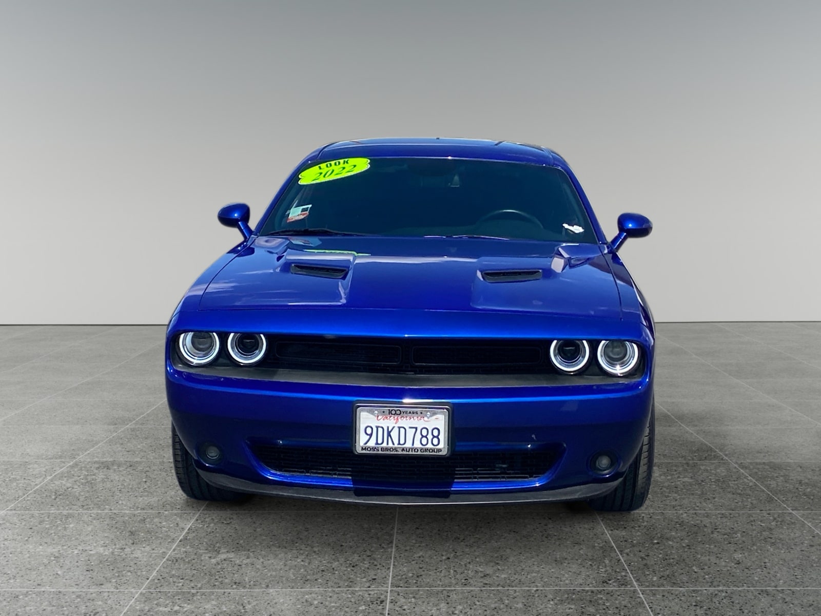 2022 Dodge Challenger SXT - Photo 8