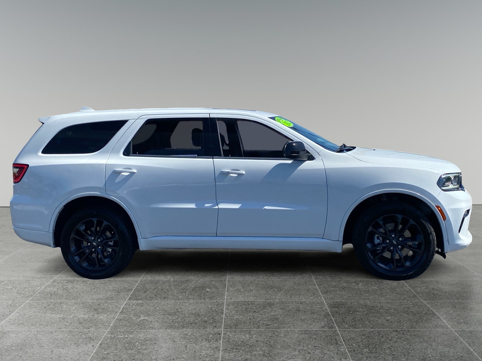 2022 Dodge Durango SXT - Photo 6