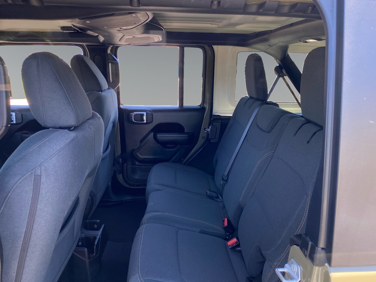 2026 Jeep Wrangler 4-Door Willys - Photo 13