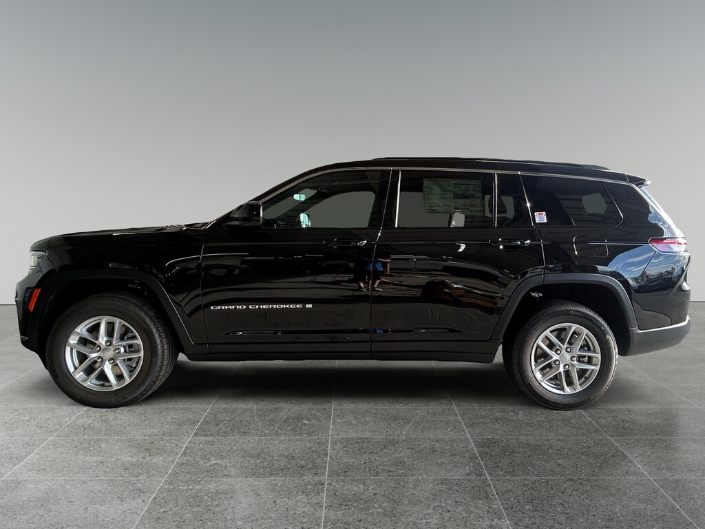 New 2026 Jeep Grand Cherokee L Laredo Sport Utility