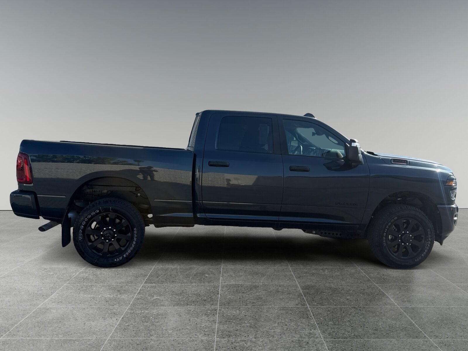2026 RAM 3500 Big Horn - Photo 6