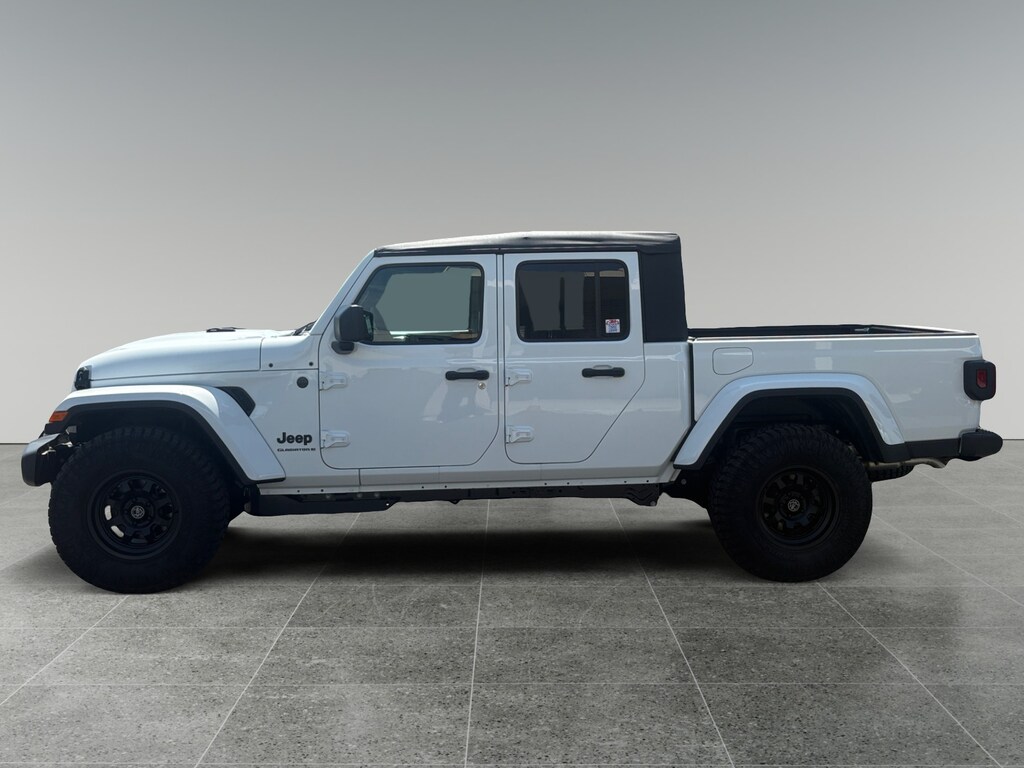 New 2026 Jeep Gladiator Sport Pickup