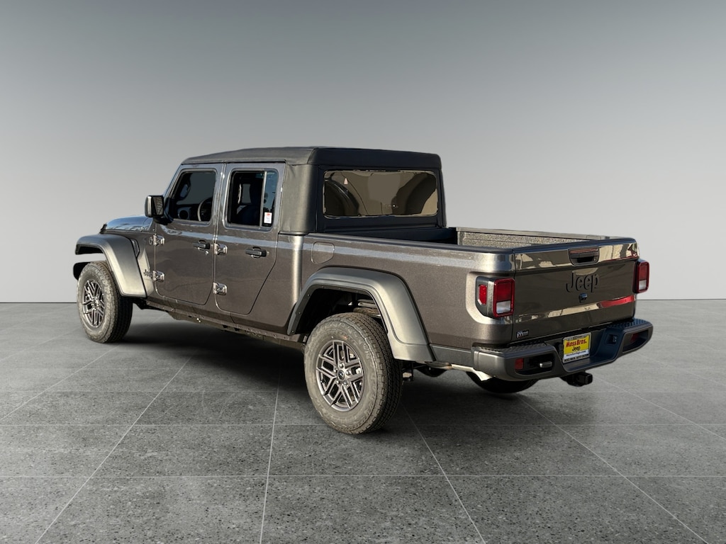New 2026 Jeep Gladiator Sport Pickup