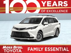 2026 Toyota Sienna LE Van Passenger Van