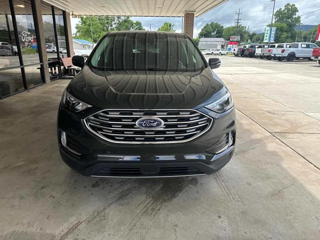 Certified 2024 Ford Edge Titanium SUV