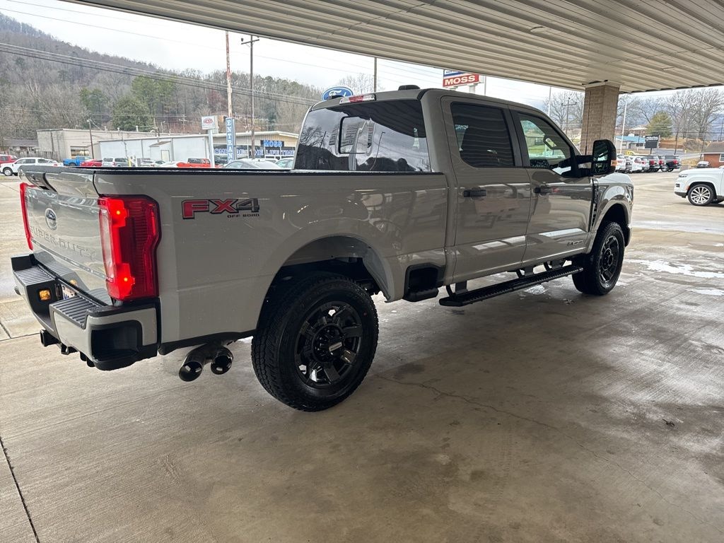 New 2026 Ford F-250SD STX Truck Crew Cab