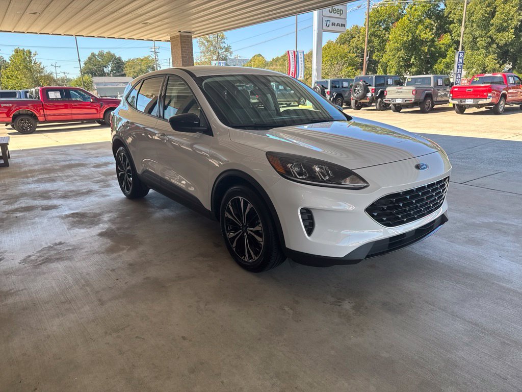 Certified 2021 Ford Escape Hybrid SE SUV