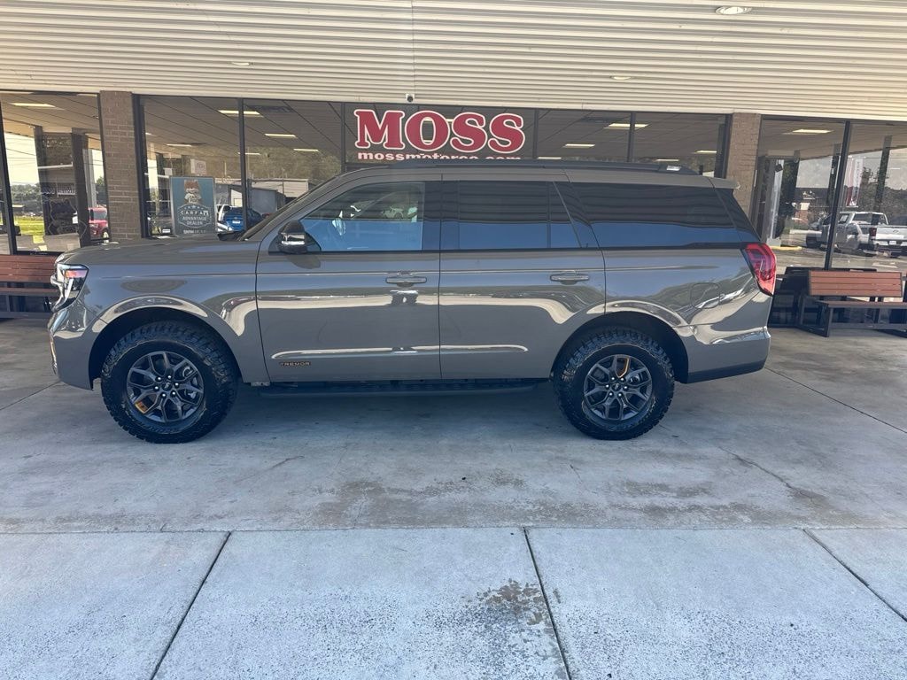 New 2027 Ford Expedition Tremor SUV