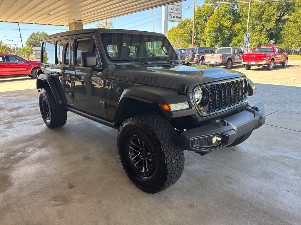 Used 2025 Jeep Wrangler Willys SUV