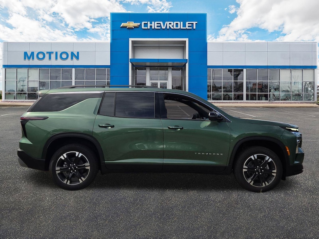 New 2027 Chevrolet Traverse LT SUV