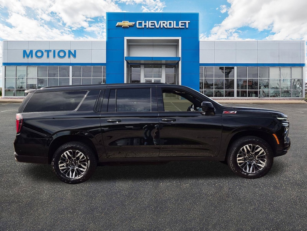 Used 2025 Chevrolet Suburban Z71 SUV