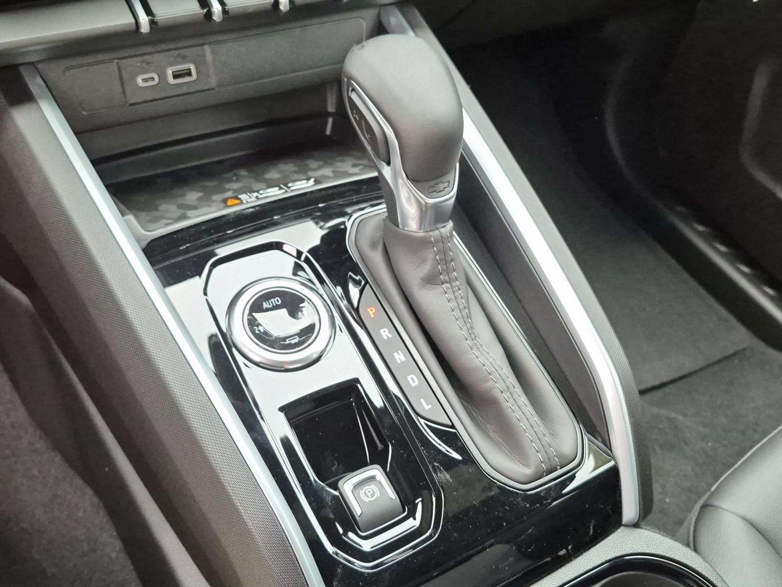 2026 Chevrolet Colorado LT - Photo 19