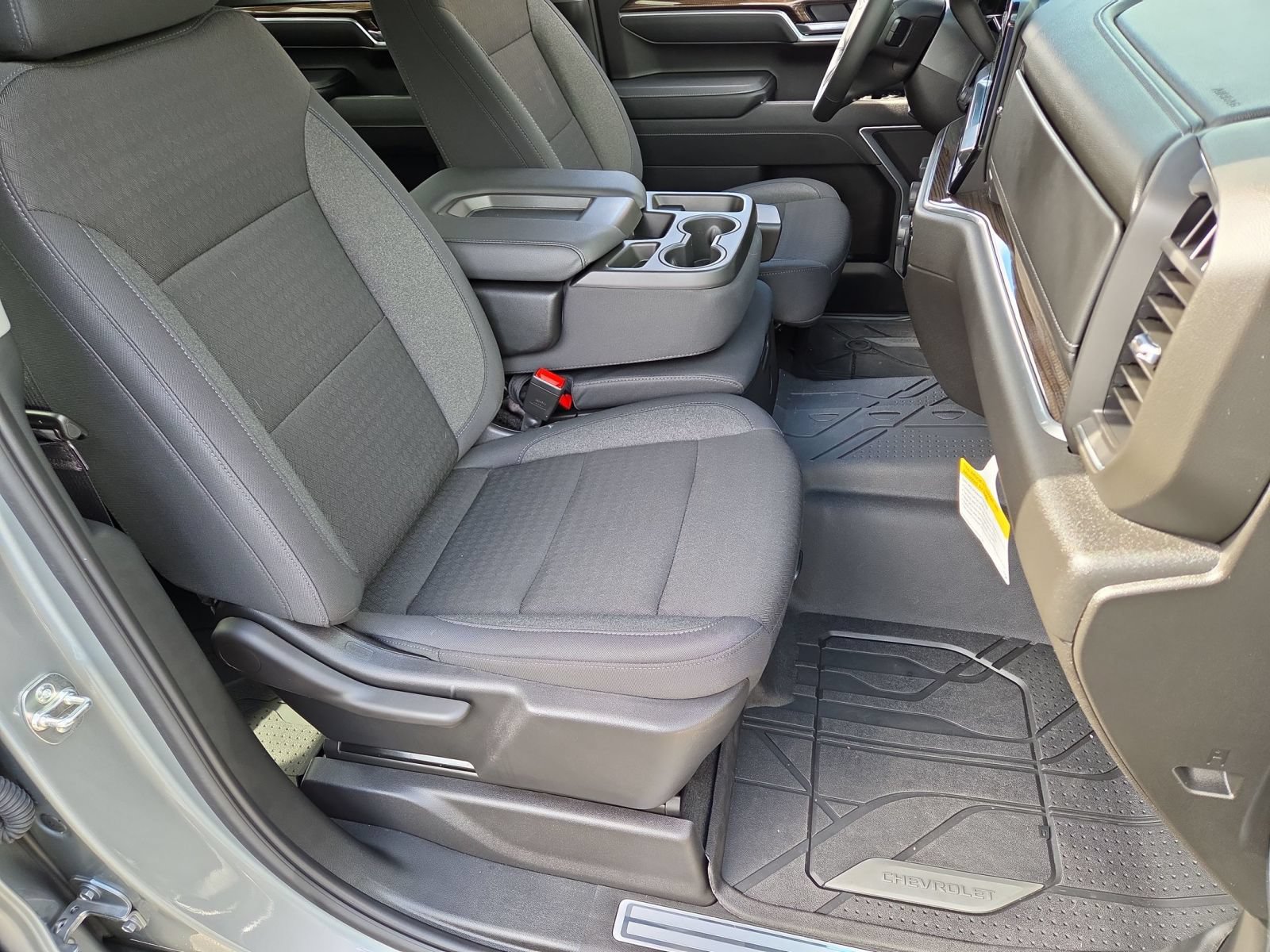 2025 Chevrolet Silverado 1500 RST - Photo 29
