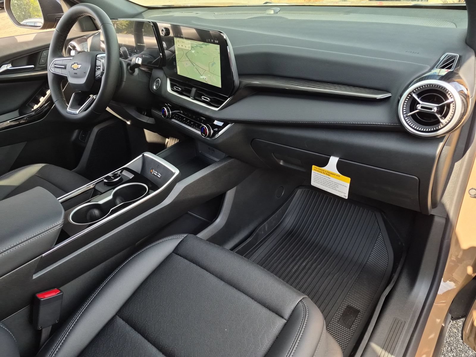 2027 Chevrolet Equinox LT - Photo 26