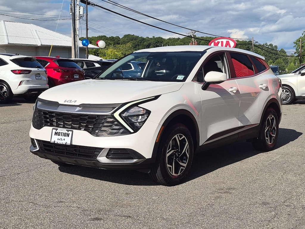Used 2023 Kia Sportage LX SUV