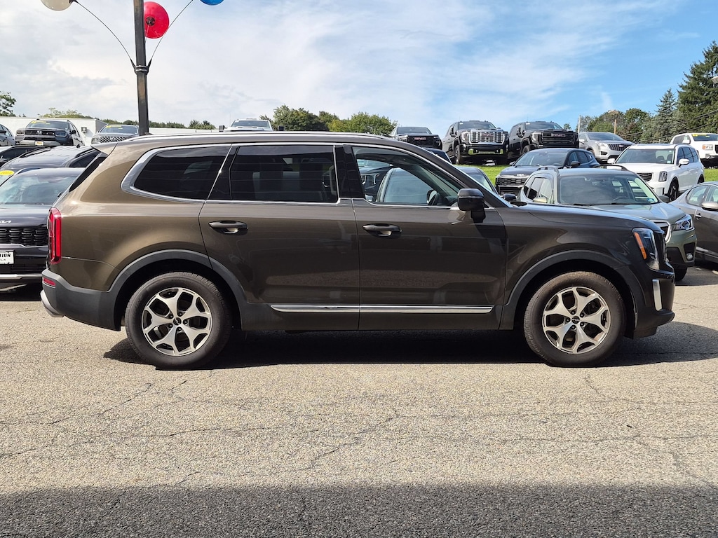 Used 2022 Kia Telluride EX SUV