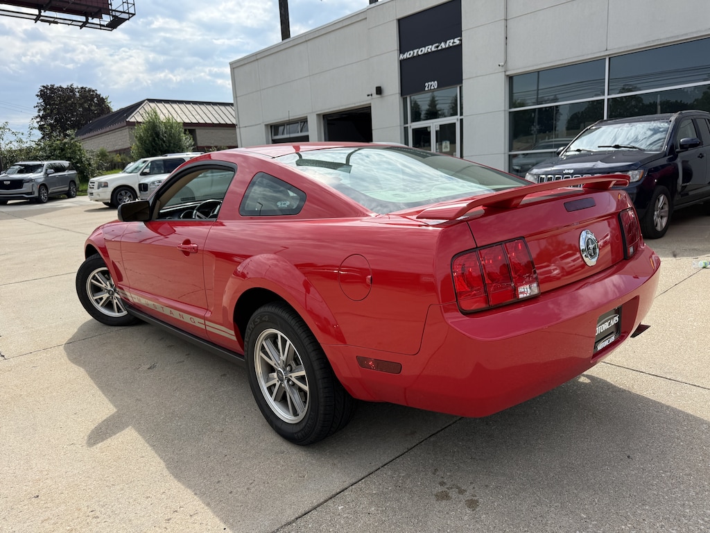 Used 2005 Ford Mustang Premium Coupe