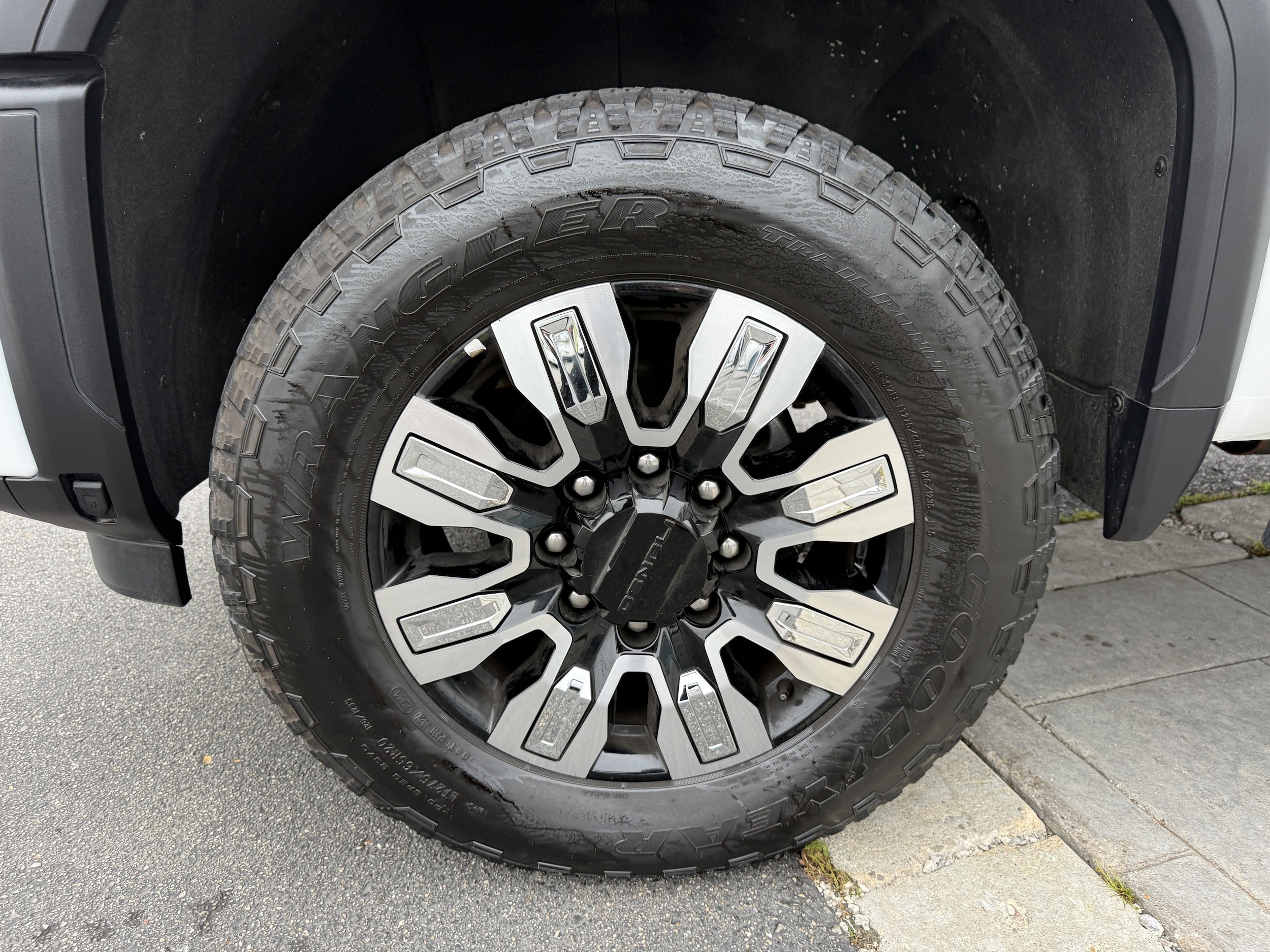 2025 GMC Sierra 2500HD Denali - Photo 45