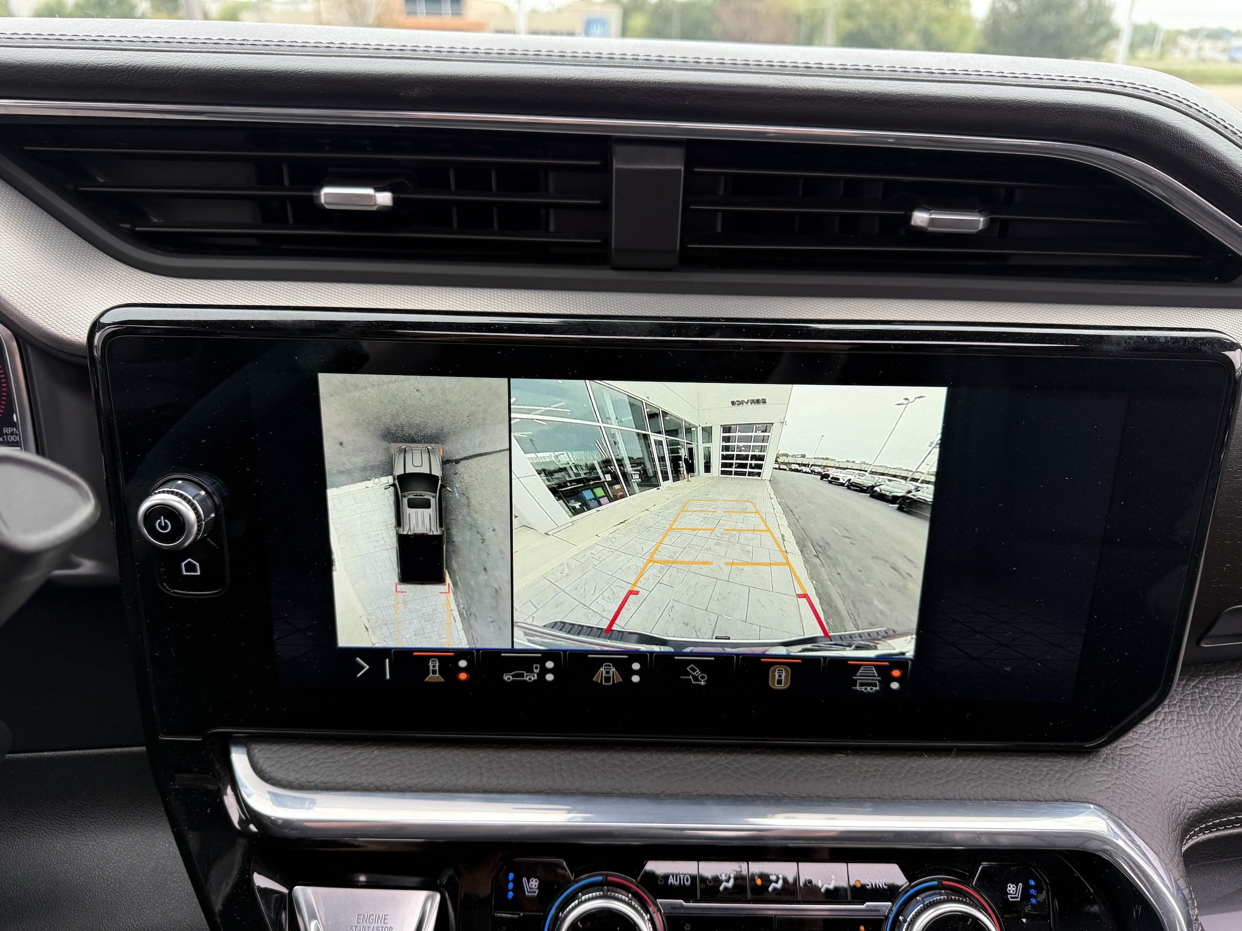 2025 GMC Sierra 2500HD Denali - Photo 24
