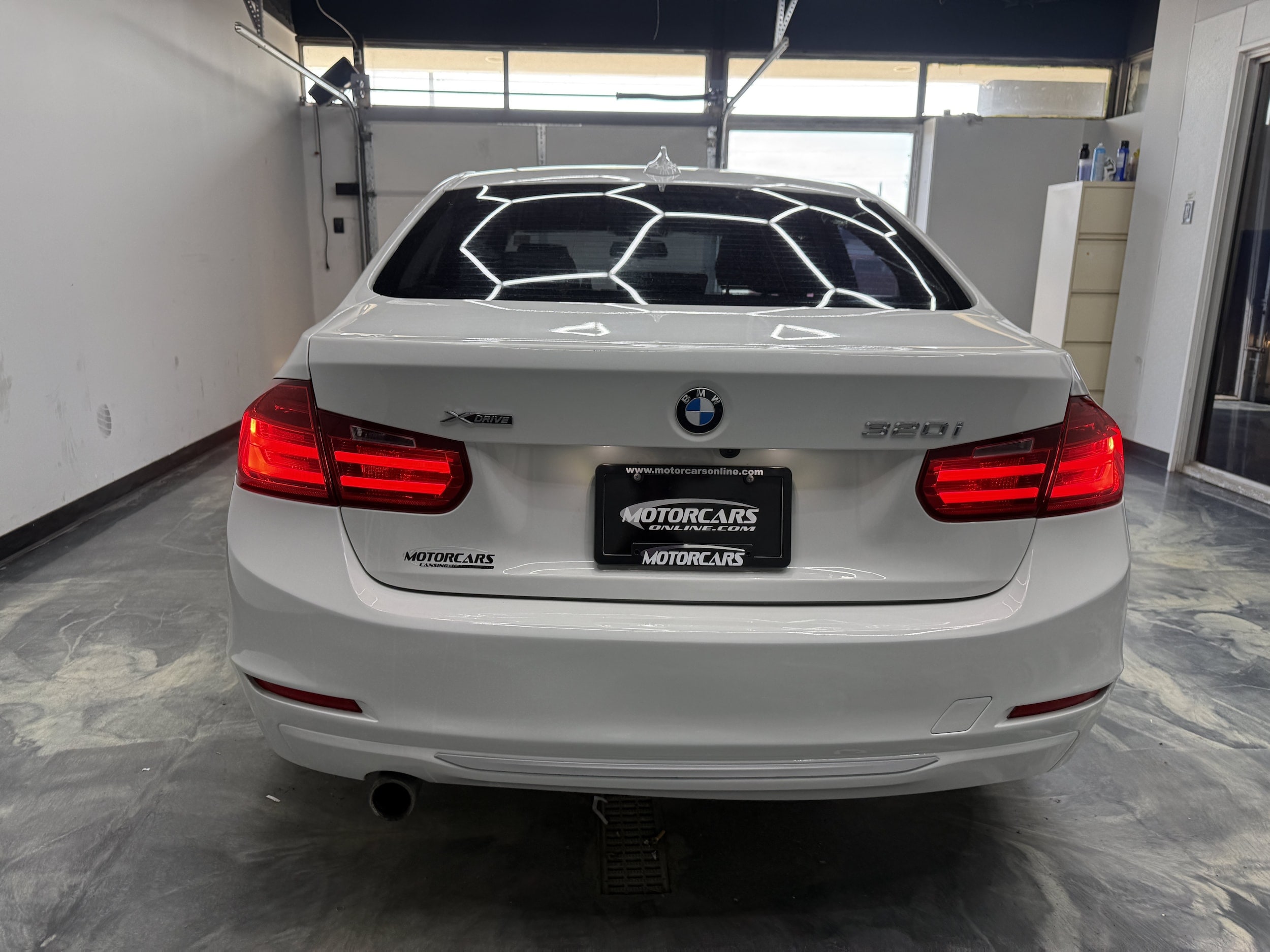 2014 BMW 3 Series 320i - Photo 9