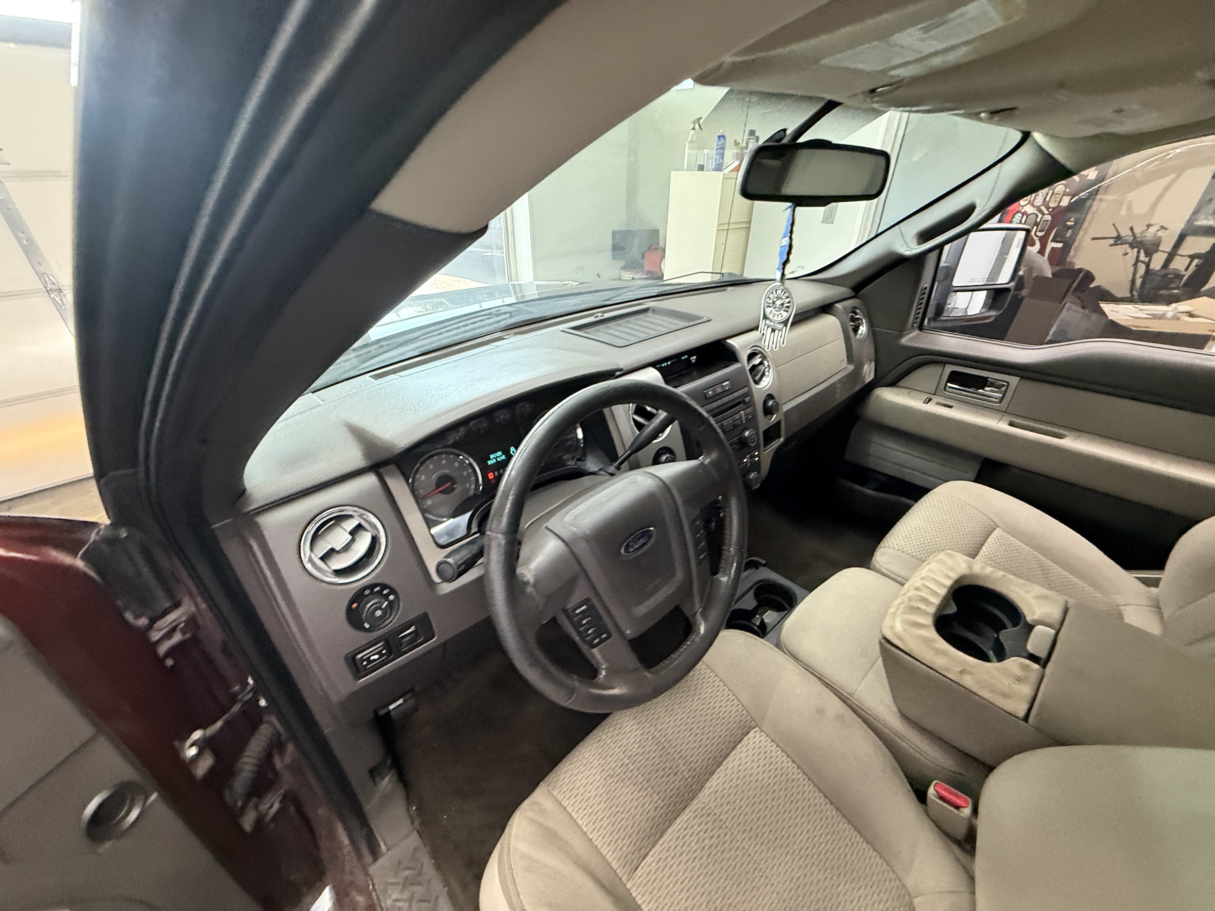 2010 Ford F-150 XLT - Photo 21