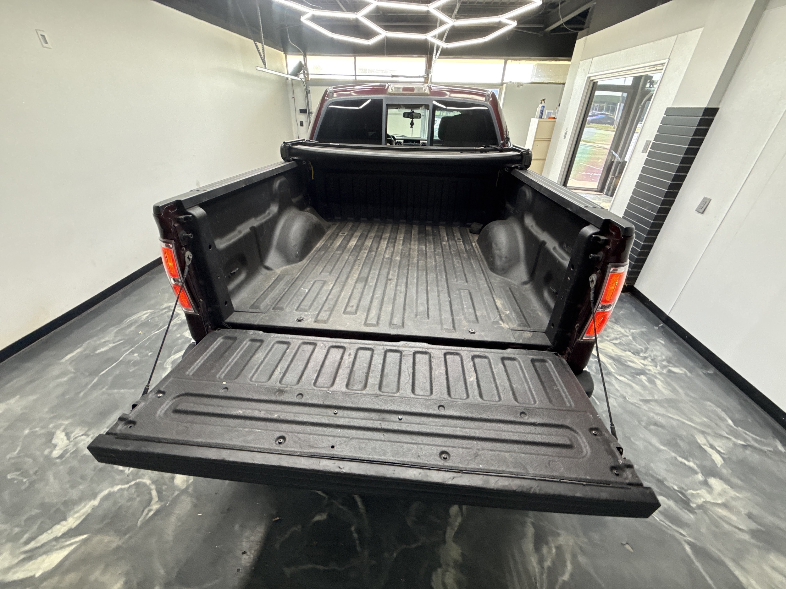2010 Ford F-150 XLT - Photo 34