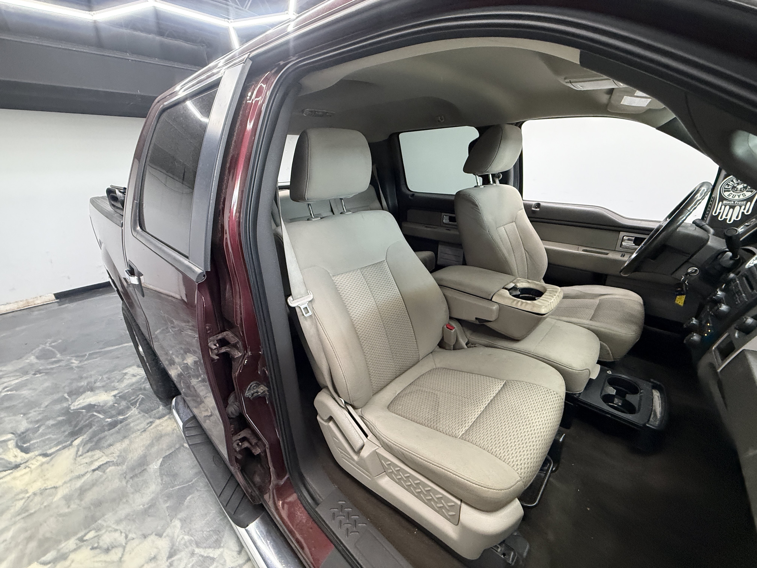 2010 Ford F-150 XLT - Photo 23