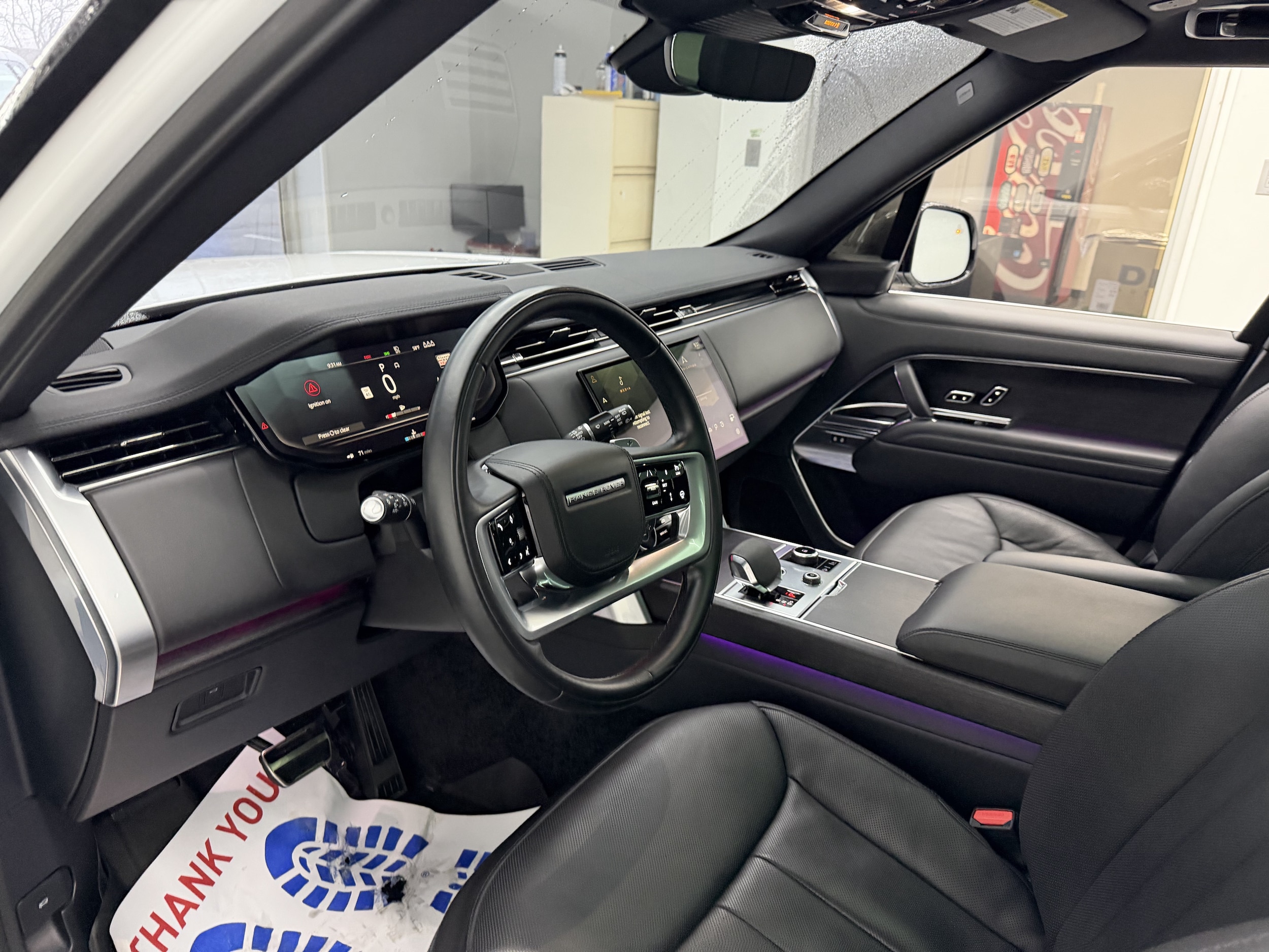 2023 Land Rover Range Rover SE - Photo 23