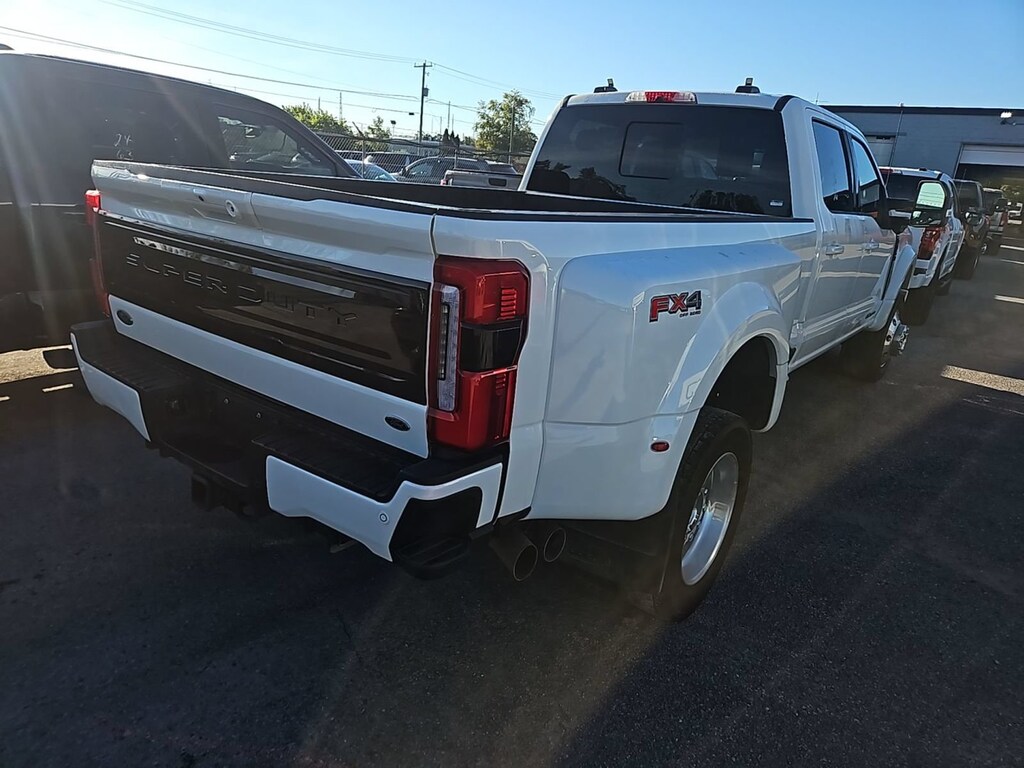 Used 2026 Ford Super Duty F-450 DRW Platinum Truck Crew Cab