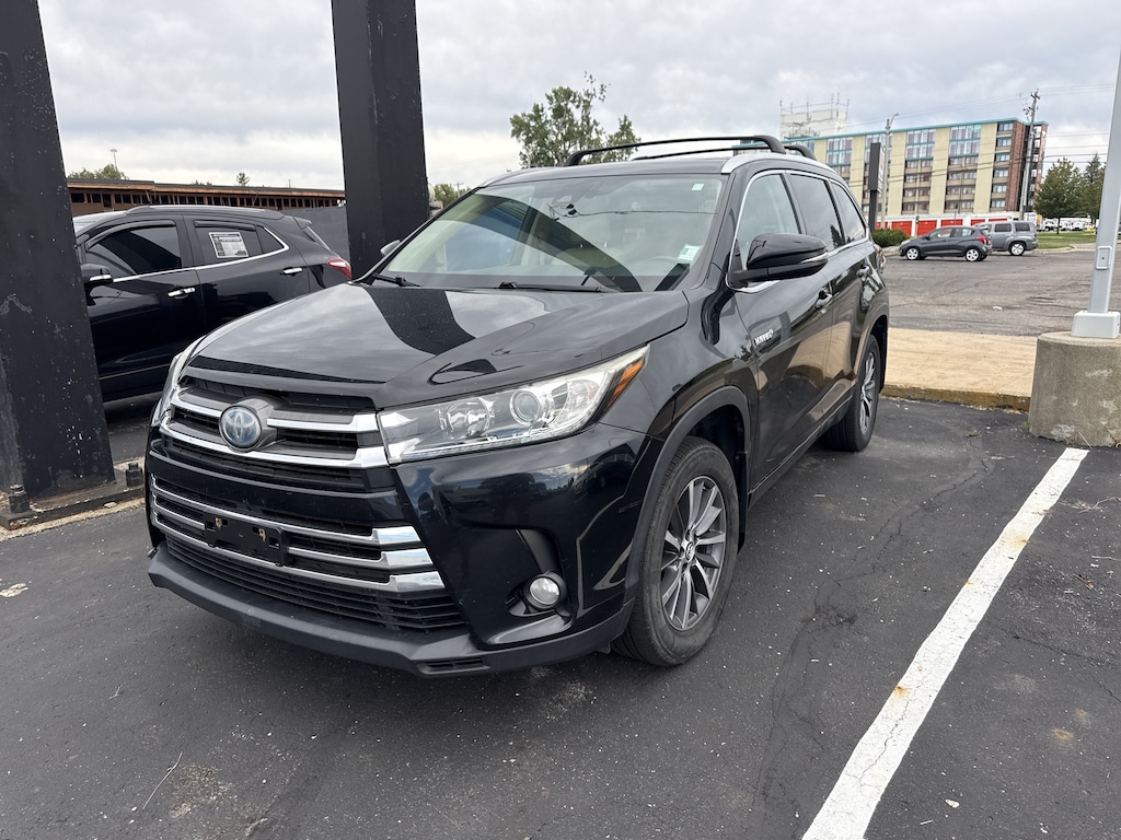 Used 2017 Toyota Highlander Hybrid Hybrid XLE SUV