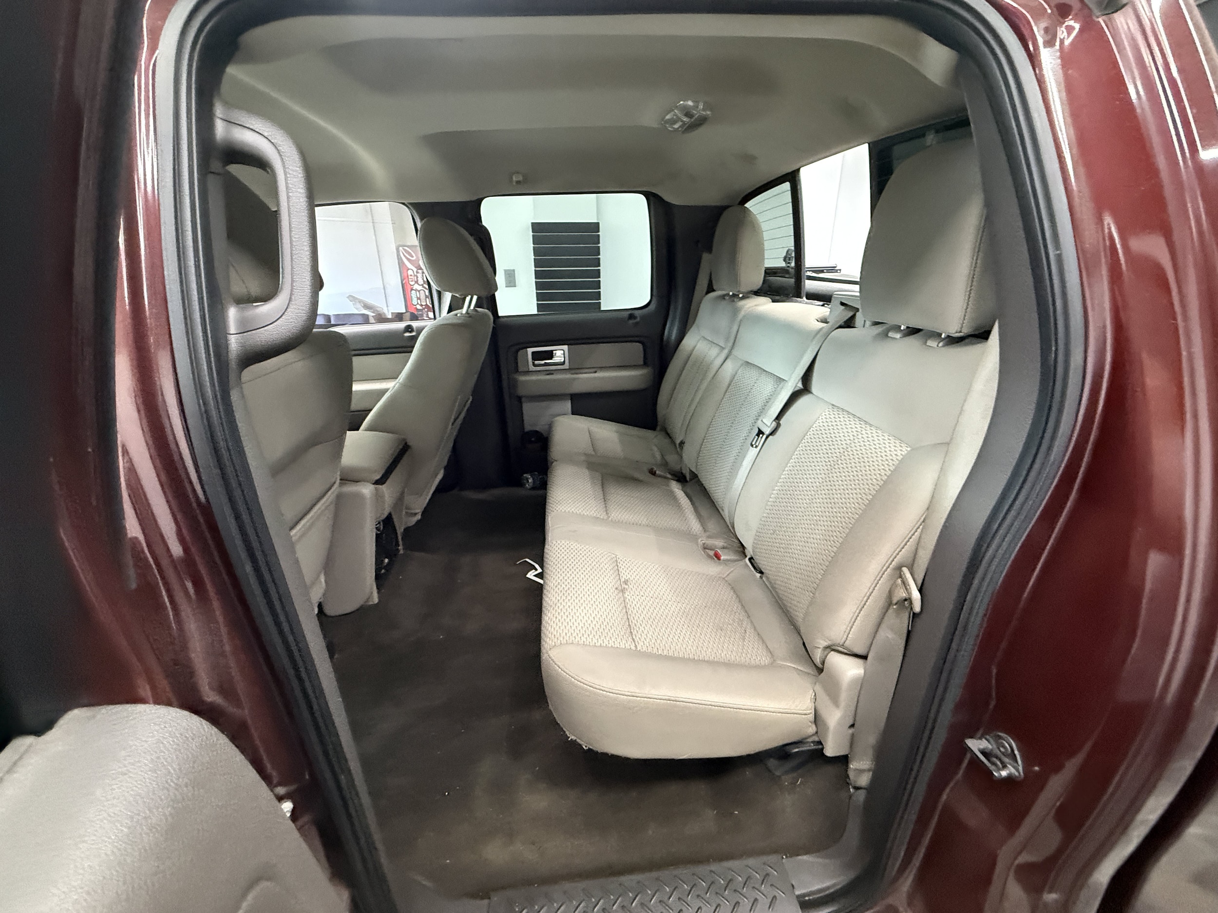 2010 Ford F-150 XLT - Photo 27