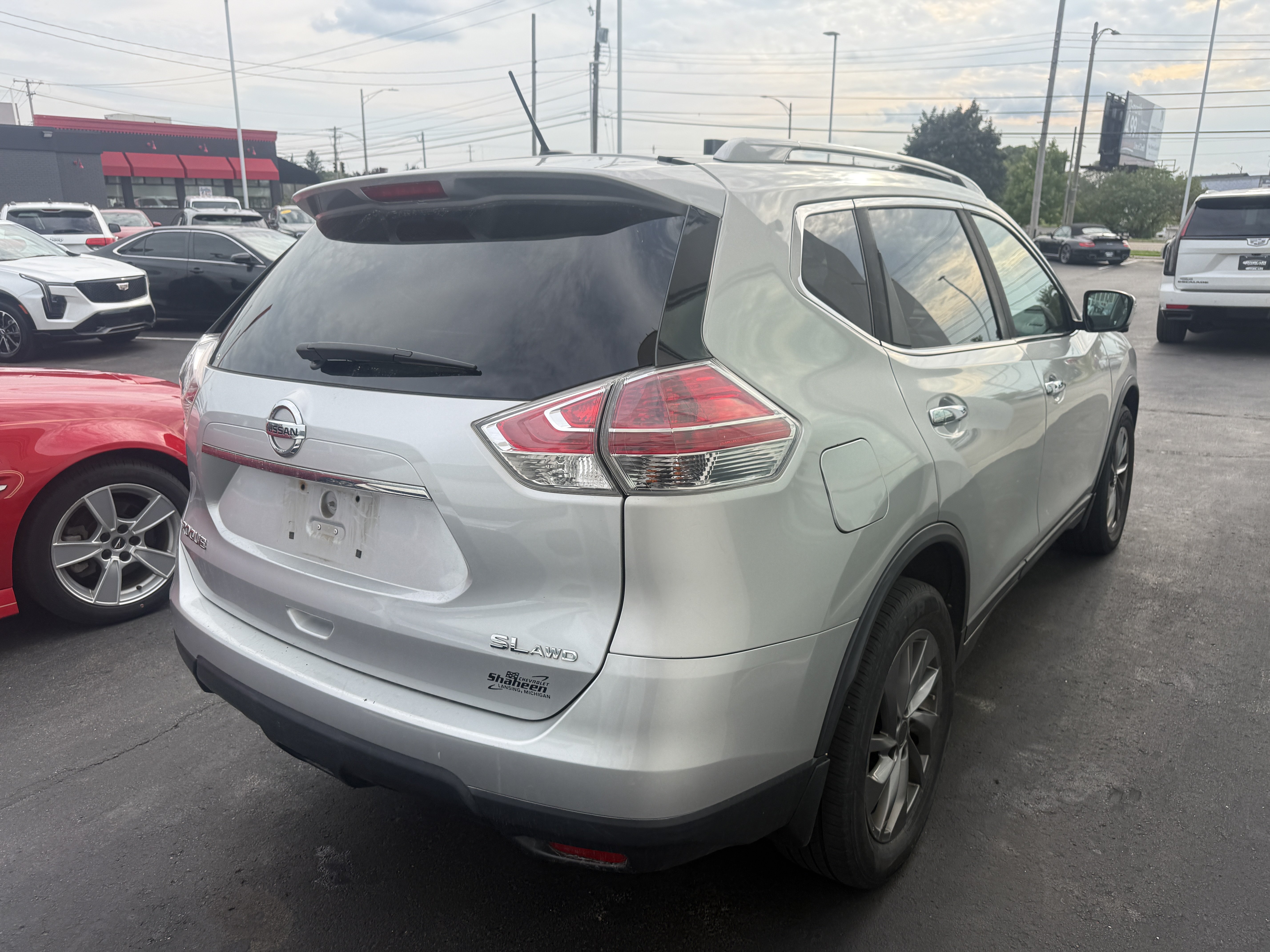 Used 2016 Nissan Rogue SL SUV