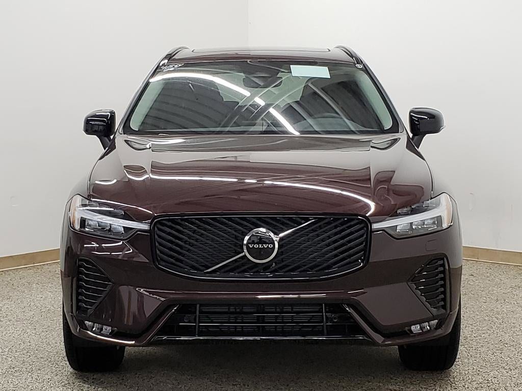 2026 Volvo XC60 Core - Photo 5