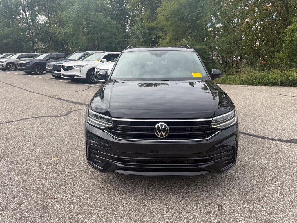 Used 2023 Volkswagen Tiguan 2.0T SE R-Line Black SUV