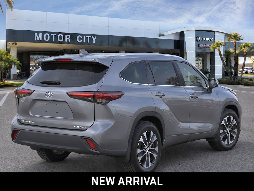 Used 2026 Toyota Highlander XLE SUV