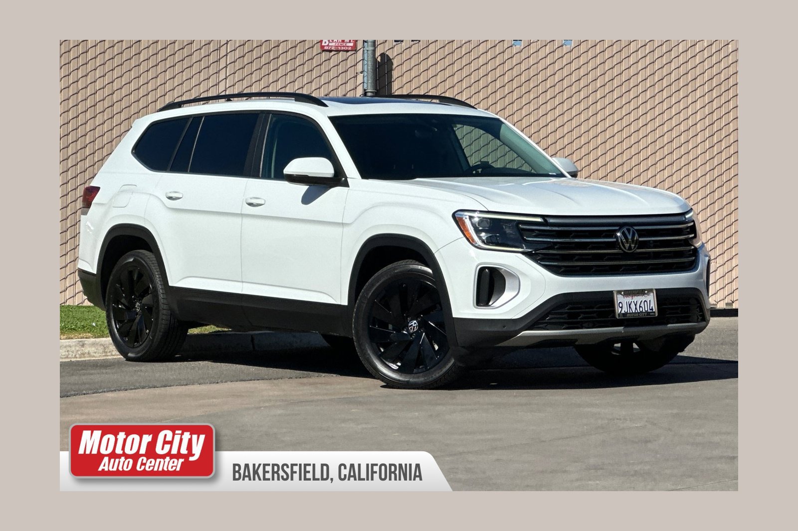 Used 2024 Volkswagen Atlas 2.0T SE w/Technology SUV