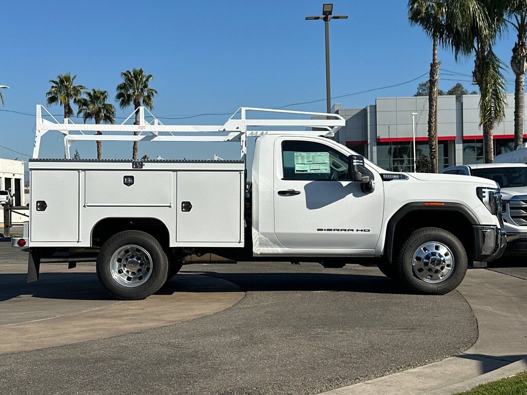 New 2025 GMC Sierra 3500 HD Pro DRW Truck