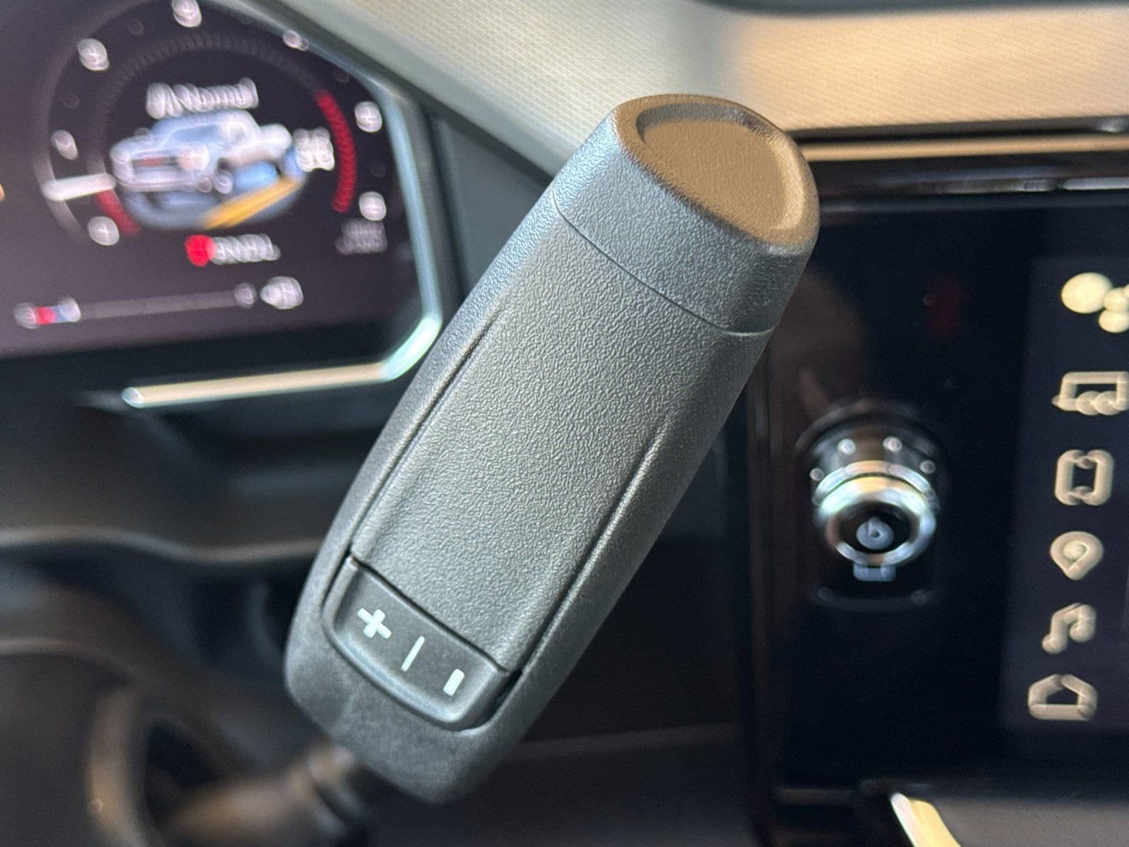 2026 GMC Sierra 3500HD Denali - Photo 19