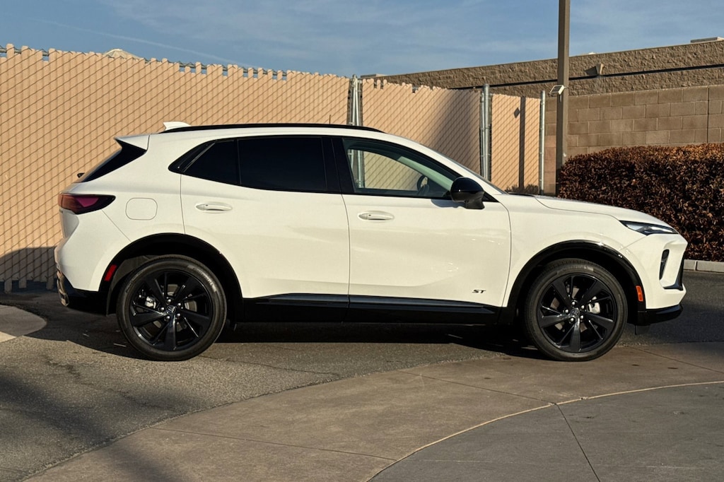 Used 2025 Buick Envision Sport Touring SUV